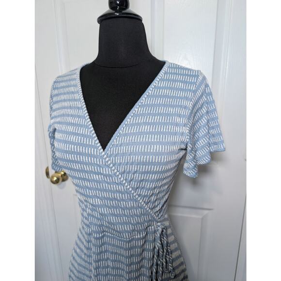 Caution to the Wind Blue & White Wrap Mini Dress S | Flutter Sleeve Cottagecore - Picture 7 of 11